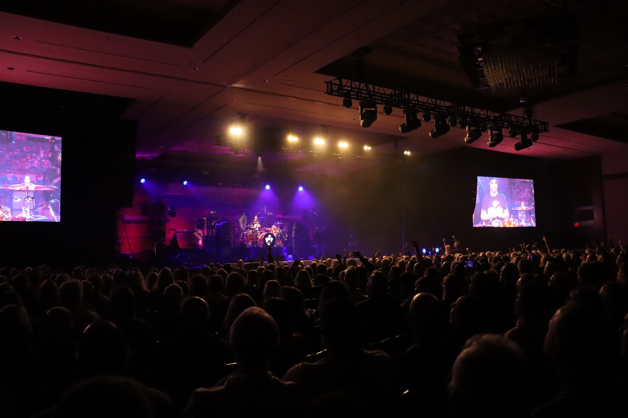 JasonBonhamsLedZeppelinEvening2025-10-24HardRockCasinoCincinnatiOH (10).jpg